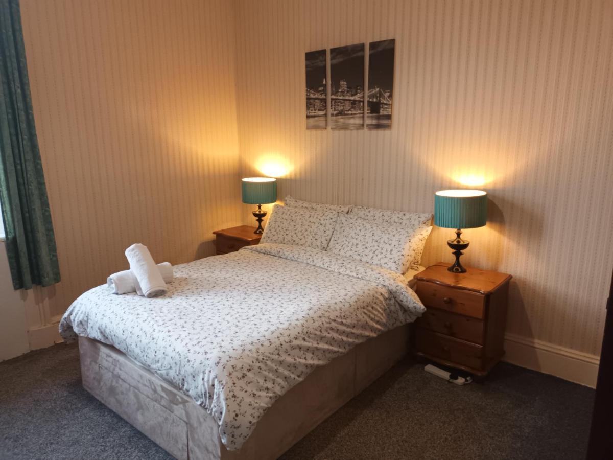 Appartement Victorian 3 Bedroom With Free Parking And Private Garden *