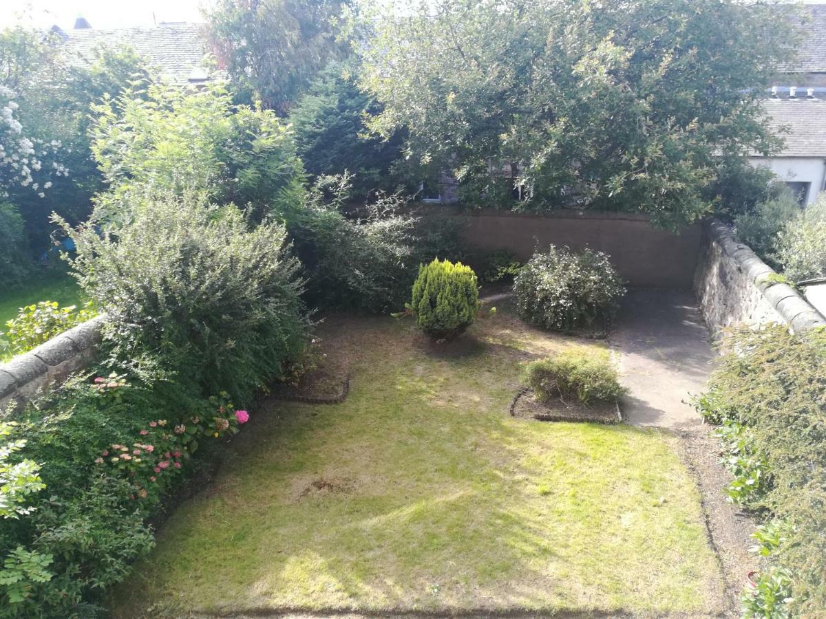 Victorian 3 Bedroom With Free Parking And Private Garden Appartement