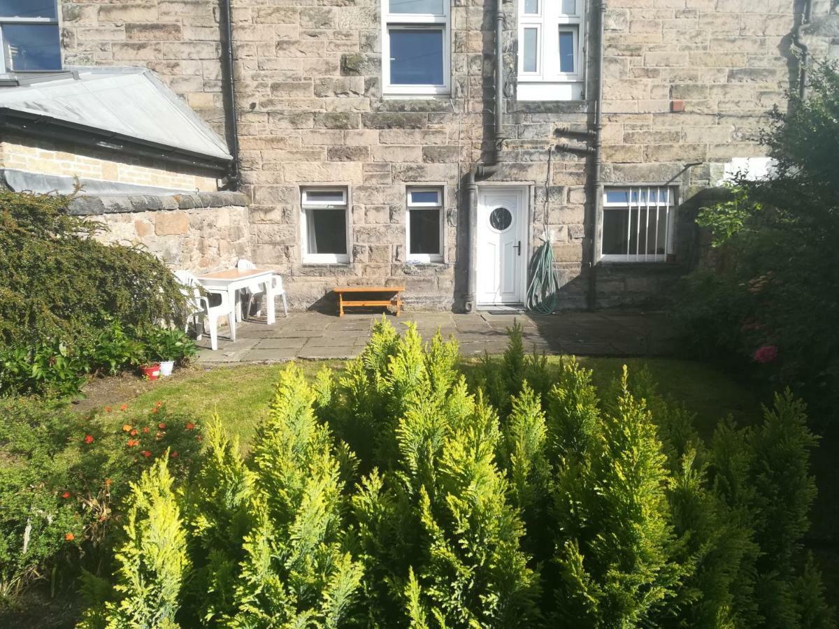 Victorian 3 Bedroom With Free Parking And Private Garden Appartement *